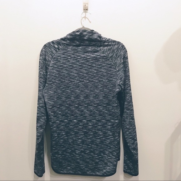 Womens XS Champion Long Sleeve Athletic Top - Picture 2 of 3